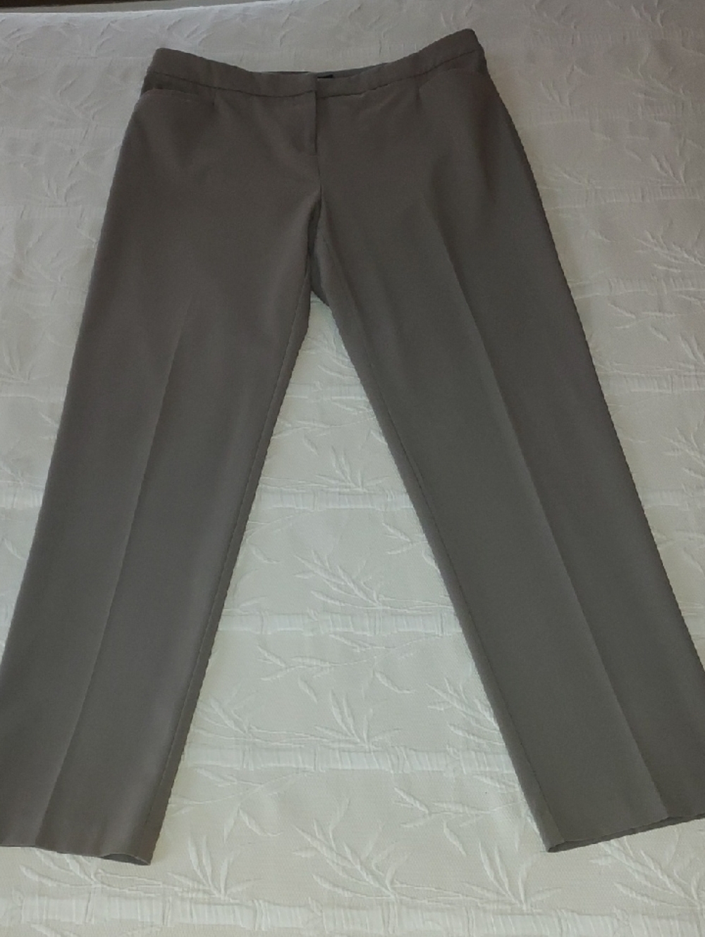 Alfani Women's Gray Straight-Leg Trousers
